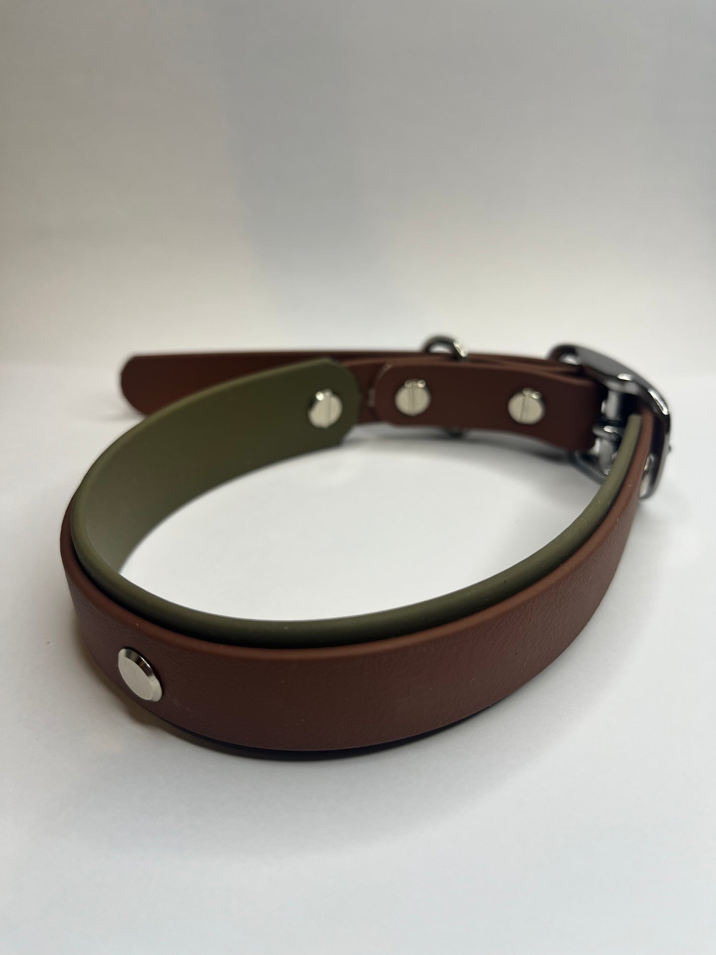 Tan & Olive Green Collar (M 34-42cm)
