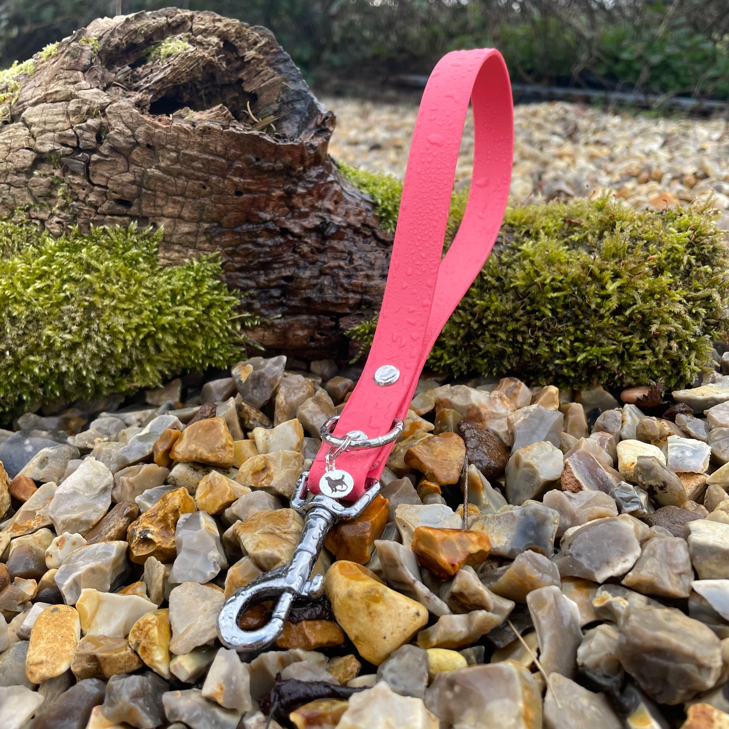 Coral Pink Handle.